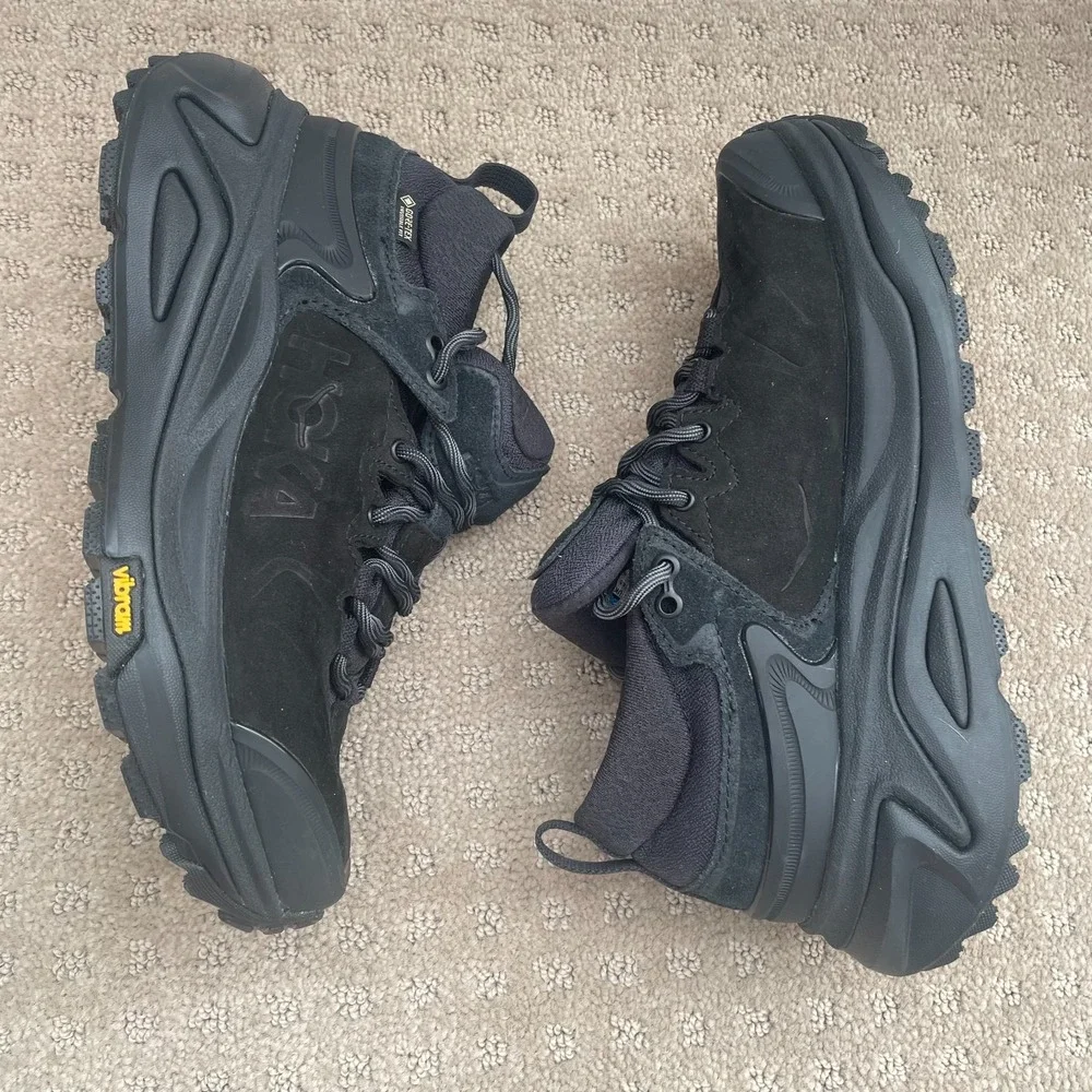 Hoka One One hoka one